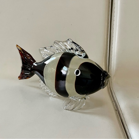 Glass Fish Figurine - Black and Brown - Picture 3 of 10